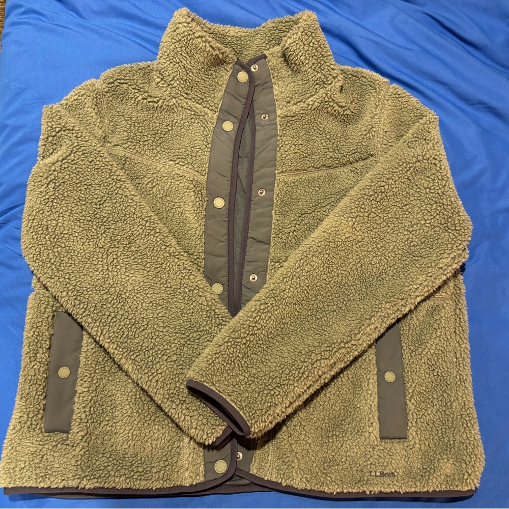 LL Bean Women’s Bean’s Sherpa Fleece Jacket